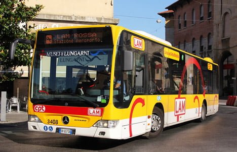 Городской автобус в Пизе