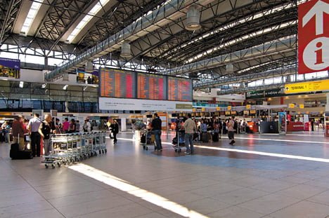 Терминал аэропорта Вацлава Гавела