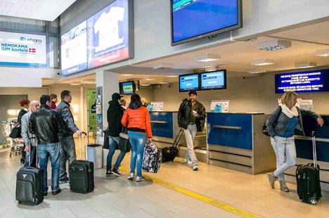 Терминал аэропорта Паланги