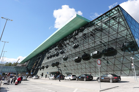 Аэропорт Краков-Балице имени Иоанна Павла II