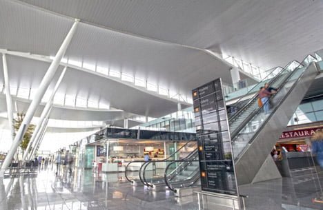 Терминал Вроцлавского аэропорта