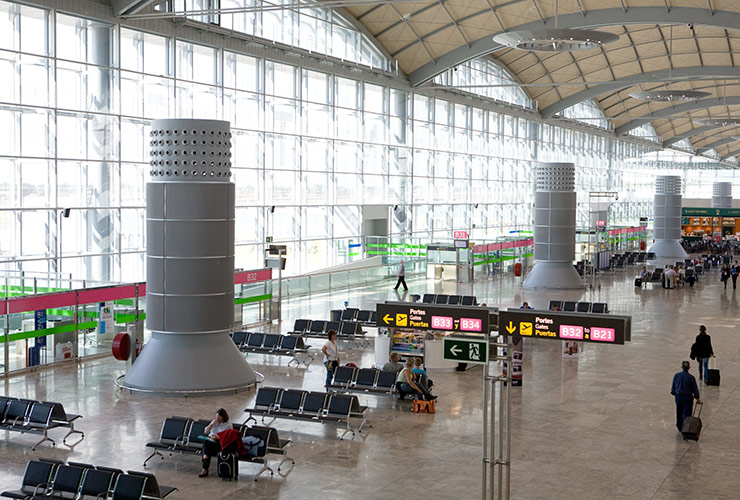 Alicante airport terminal