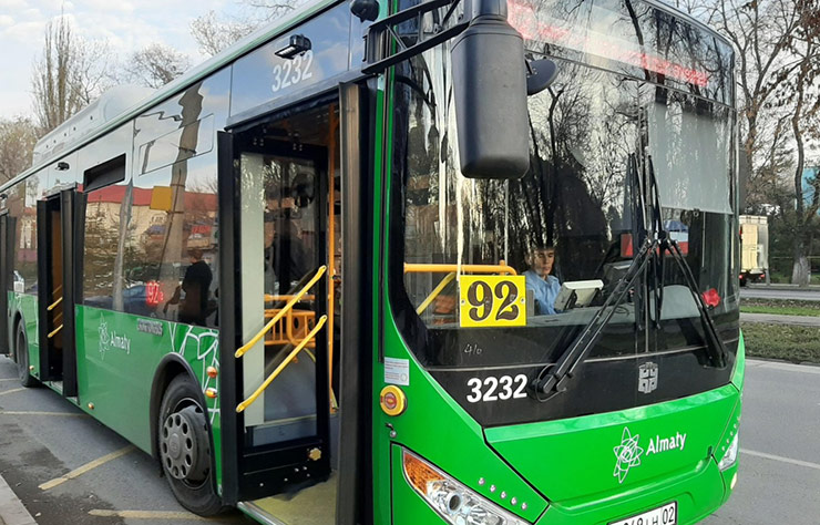 Автобус №92 в Алматы